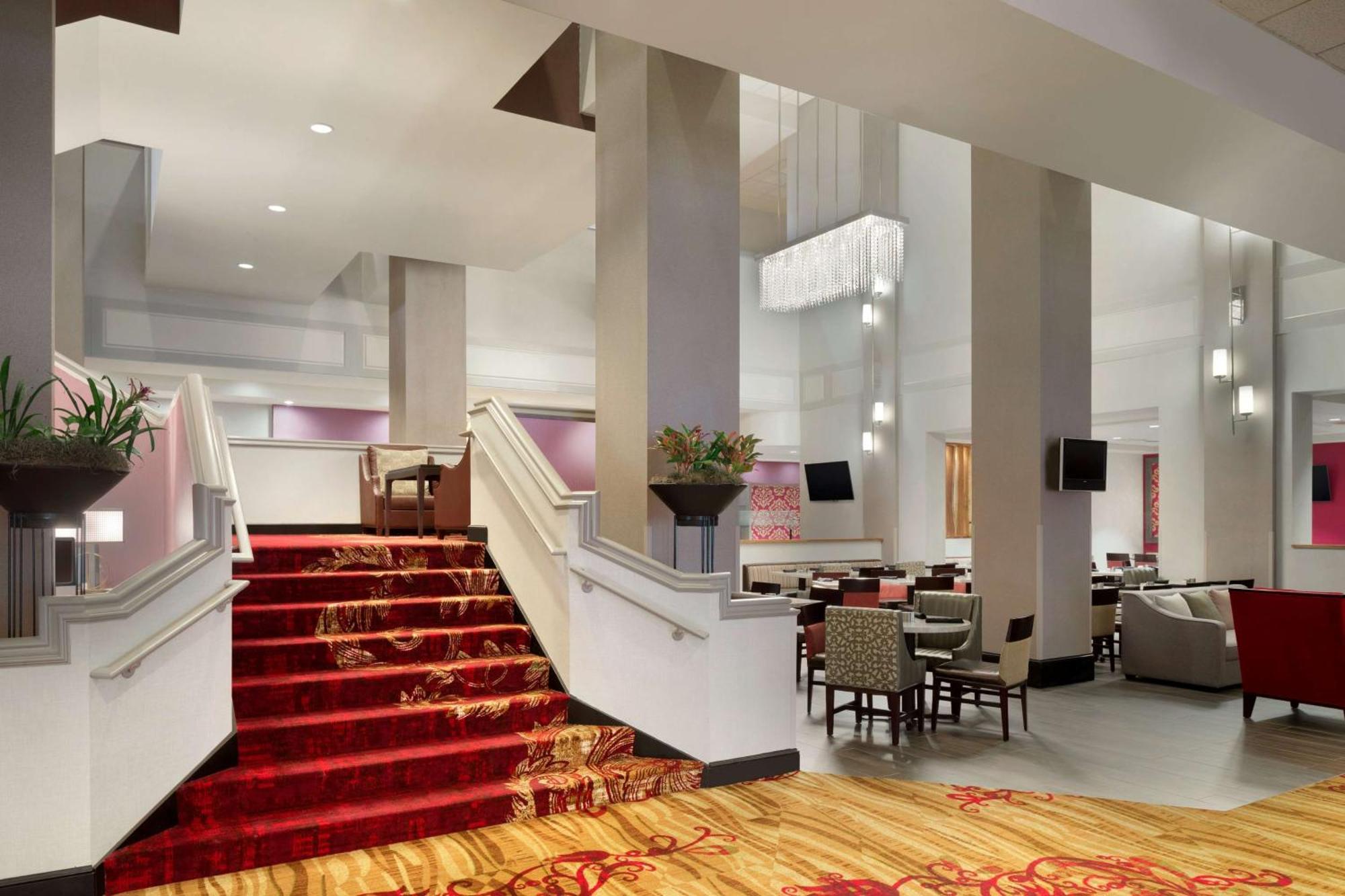 ฮิลตันฟอร์ตเวย์นแอทเดอะแกรนด์เวย์นคอนเวนชั่นเซนเตอ Hotel ฟอร์ตเวน ภายนอก รูปภาพ