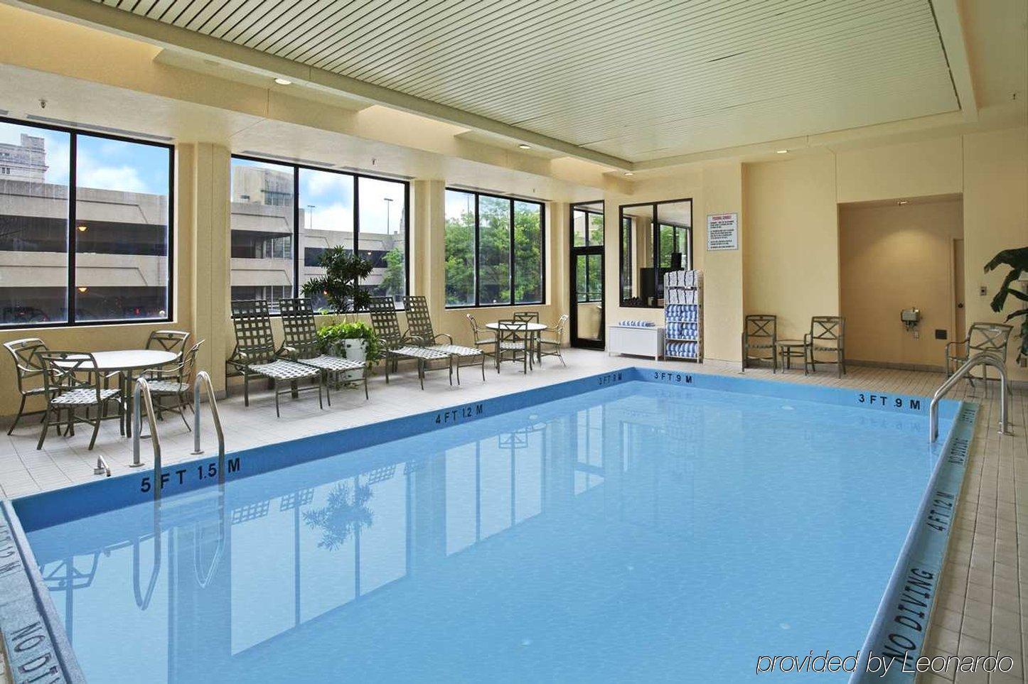 ฮิลตันฟอร์ตเวย์นแอทเดอะแกรนด์เวย์นคอนเวนชั่นเซนเตอ Hotel ฟอร์ตเวน สิ่งอำนวยความสะดวก รูปภาพ